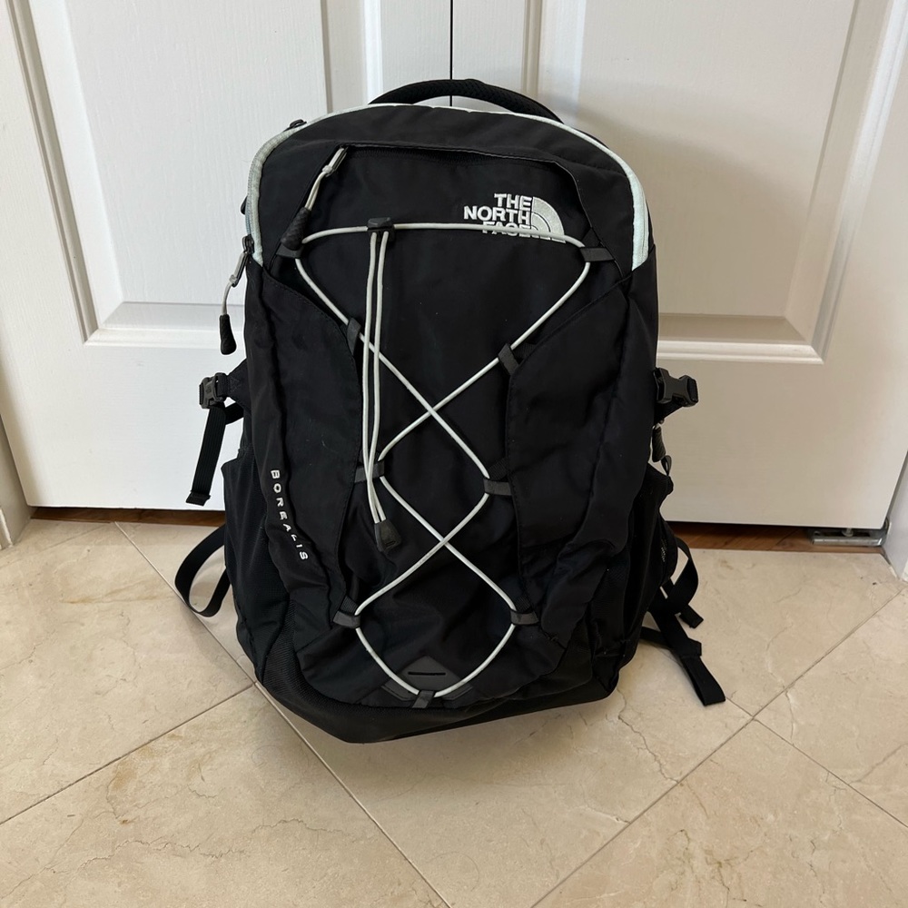 North face borealis backpack
